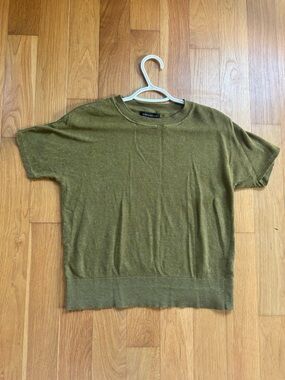 Olive Green Short-Sleeve Knit Sweater